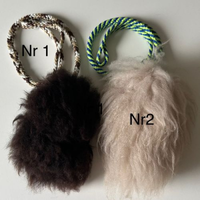 Sale: schapenvacht speeltje